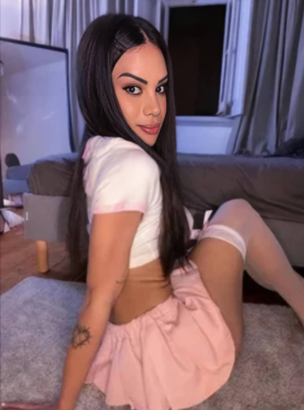 Транссексуалка Марьяна