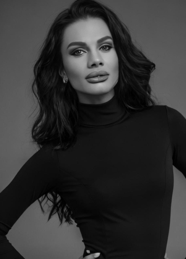 Транссексуалка Стелла